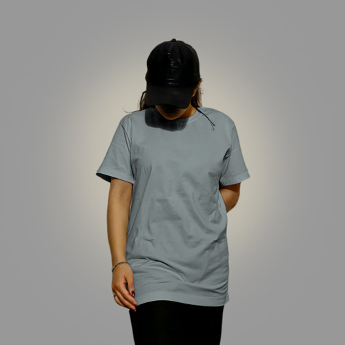 تیشرت رنگ طوسی