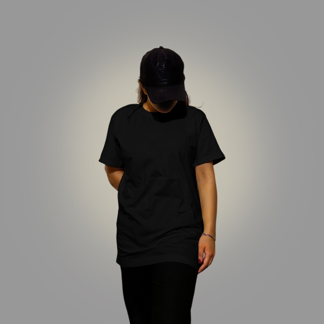 تیشرت رنگ مشکی